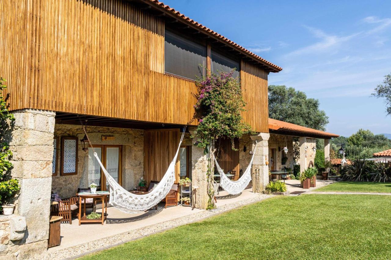 Casas Casal Do Carvalhal - Agroturismo Amares Exterior photo