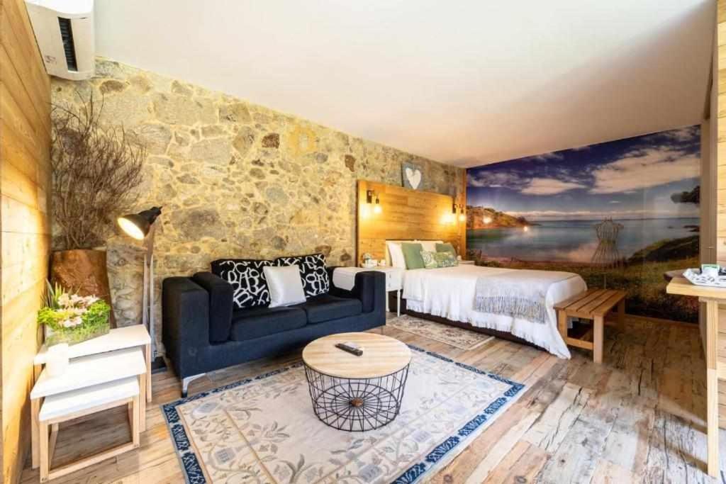 Casas Casal Do Carvalhal - Agroturismo Amares Exterior photo