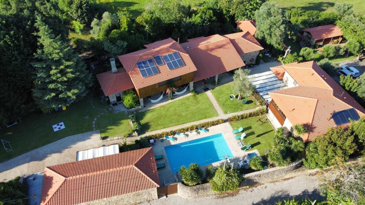 Casas Casal Do Carvalhal - Agroturismo Amares Exterior photo